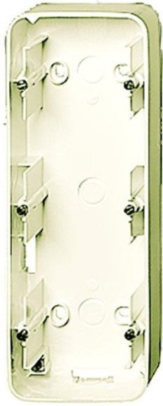 Коробка для открытого монтажа, 3 пост, серия Busch-Duro 2000 SI, цвет слоновая кость, 2CKA001799A0983 в Череповце